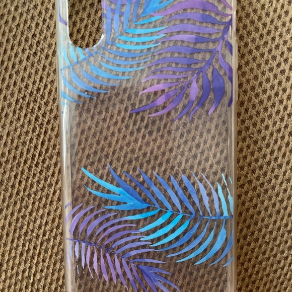 Random IPhone Cases. Different models - Picture 4 of 5